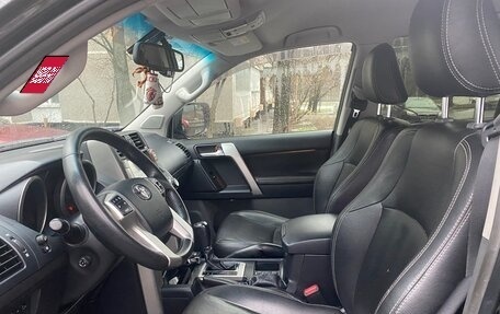 Toyota Land Cruiser Prado 150 рестайлинг 2, 2013 год, 2 990 000 рублей, 7 фотография