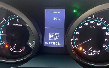 Toyota Land Cruiser Prado 150 рестайлинг 2, 2013 год, 2 990 000 рублей, 9 фотография