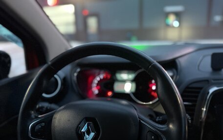 Renault Kaptur I рестайлинг, 2017 год, 1 500 000 рублей, 21 фотография