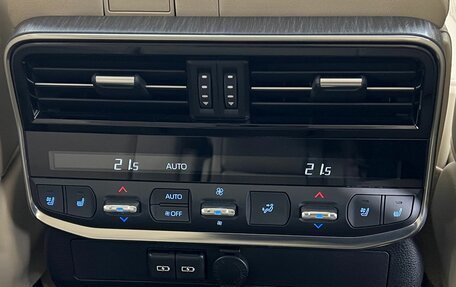 Toyota Land Cruiser, 2021 год, 9 400 000 рублей, 21 фотография