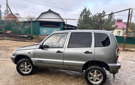 Chevrolet Niva I рестайлинг, 2004 год, 245 000 рублей, 3 фотография