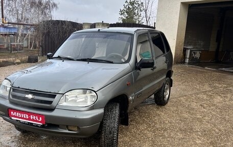 Chevrolet Niva I рестайлинг, 2004 год, 245 000 рублей, 4 фотография