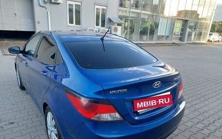 Hyundai Solaris II рестайлинг, 2011 год, 770 000 рублей, 3 фотография