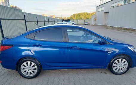 Hyundai Solaris II рестайлинг, 2011 год, 770 000 рублей, 5 фотография