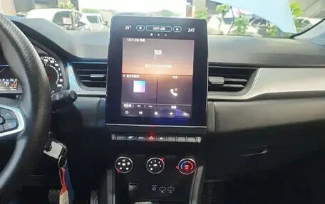 Renault Captur II, 2019 год, 1 200 121 рублей, 9 фотография