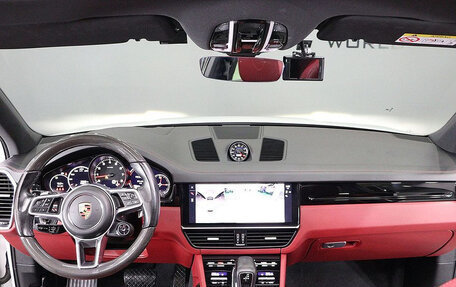 Porsche Cayenne III, 2022 год, 6 890 000 рублей, 7 фотография