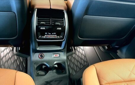 BMW X7, 2024 год, 14 648 921 рублей, 33 фотография