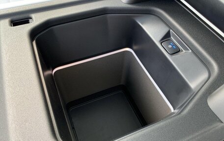 Land Rover Defender II, 2025 год, 34 190 000 рублей, 19 фотография