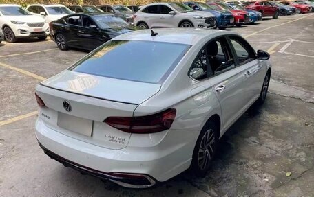 Volkswagen Lavida, 2022 год, 1 800 000 рублей, 4 фотография