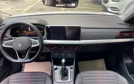 Volkswagen Lavida, 2022 год, 1 800 000 рублей, 8 фотография