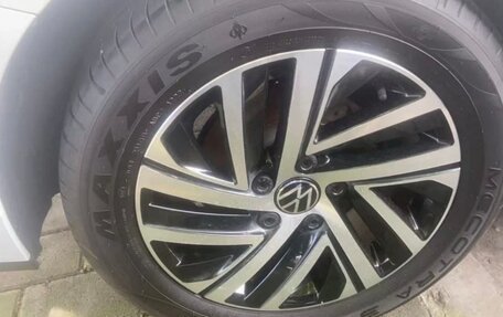 Volkswagen Lavida, 2022 год, 1 800 000 рублей, 10 фотография