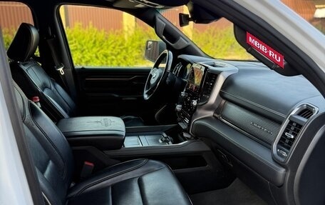 Rambler 1500, 2019 год, 8 500 000 рублей, 7 фотография