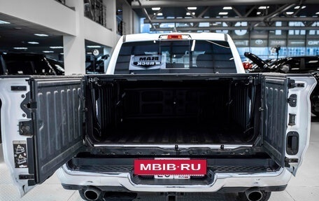 Rambler 1500, 2019 год, 6 799 999 рублей, 9 фотография