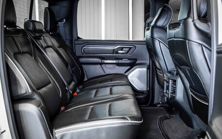 Rambler 1500, 2019 год, 6 799 999 рублей, 21 фотография