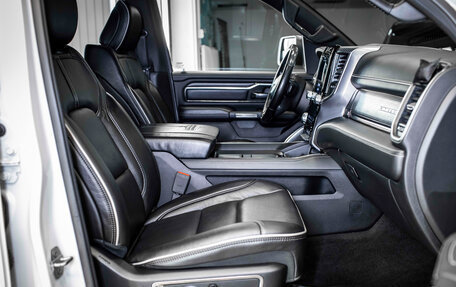 Rambler 1500, 2019 год, 6 799 999 рублей, 24 фотография