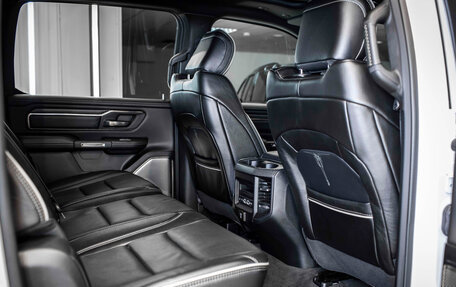 Rambler 1500, 2019 год, 6 799 999 рублей, 22 фотография