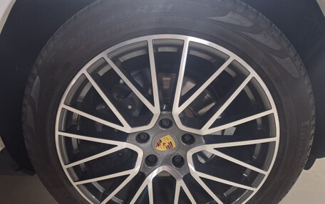Porsche Cayenne III, 2022 год, 7 050 000 рублей, 5 фотография