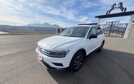 Volkswagen Tiguan II, 2020 год, 2 650 000 рублей, 3 фотография