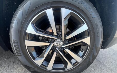 Volkswagen Tiguan II, 2020 год, 2 650 000 рублей, 16 фотография