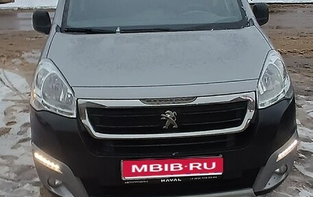 Peugeot Partner II рестайлинг 2, 2017 год, 1 387 000 рублей, 1 фотография