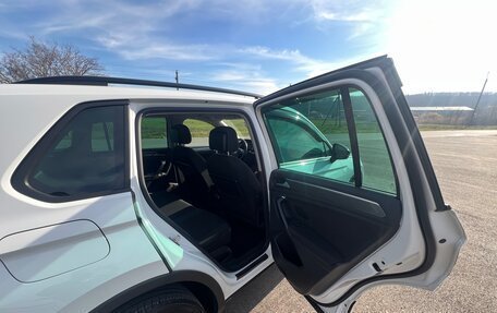 Volkswagen Tiguan II, 2020 год, 2 650 000 рублей, 21 фотография