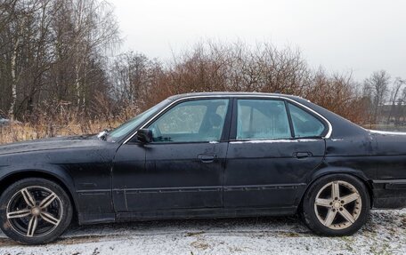 BMW 5 серия, 1993 год, 215 000 рублей, 8 фотография