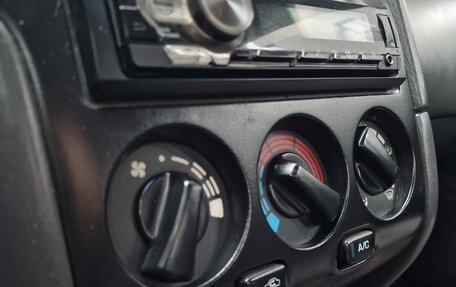 Nissan Primera II рестайлинг, 1998 год, 290 000 рублей, 28 фотография