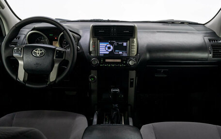 Toyota Land Cruiser Prado 150 рестайлинг 2, 2010 год, 1 999 000 рублей, 18 фотография