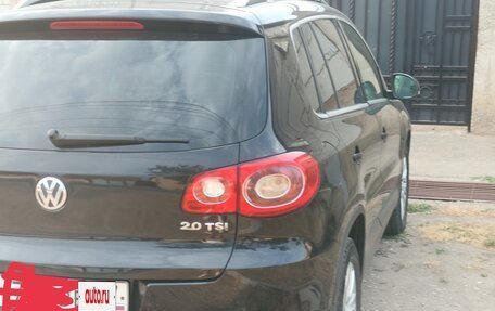 Volkswagen Tiguan I, 2010 год, 750 000 рублей, 2 фотография