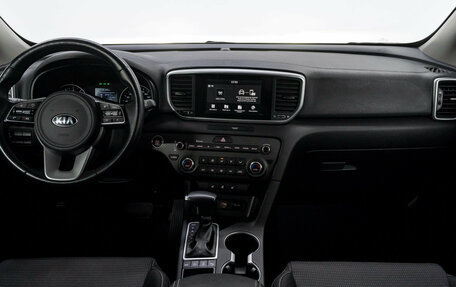 KIA Sportage IV рестайлинг, 2019 год, 2 499 000 рублей, 19 фотография