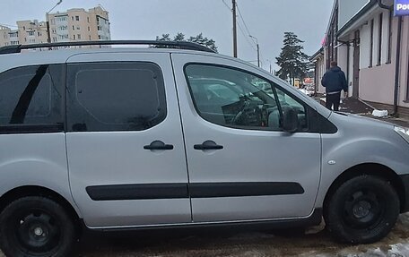 Peugeot Partner II рестайлинг 2, 2017 год, 1 387 000 рублей, 2 фотография