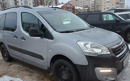 Peugeot Partner II рестайлинг 2, 2017 год, 1 387 000 рублей, 6 фотография