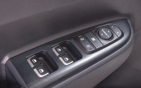 KIA Rio IV, 2020 год, 1 699 000 рублей, 10 фотография