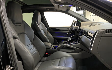 Porsche Cayenne III, 2020 год, 8 155 000 рублей, 24 фотография