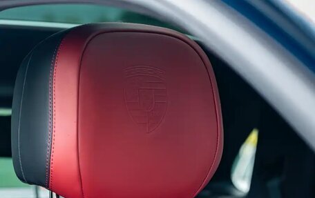 Porsche Cayenne III, 2025 год, 16 000 000 рублей, 20 фотография