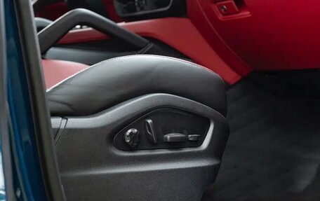 Porsche Cayenne III, 2025 год, 16 000 000 рублей, 19 фотография