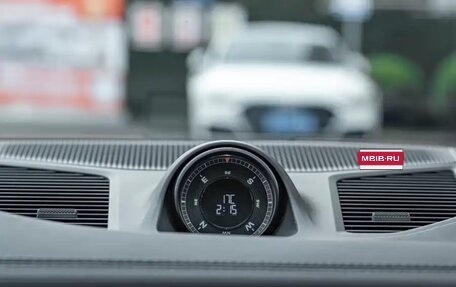 Porsche Cayenne III, 2025 год, 16 000 000 рублей, 16 фотография