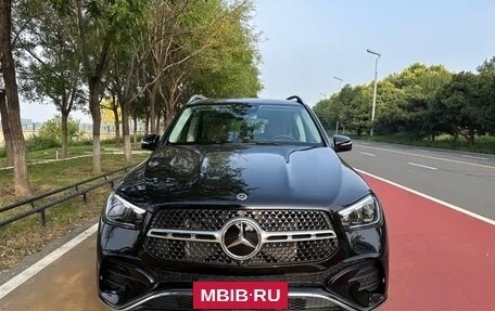 Mercedes-Benz GLE, 2025 год, 11 100 000 рублей, 2 фотография
