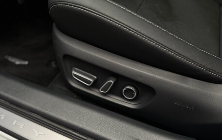 Toyota Camry, 2024 год, 4 650 000 рублей, 14 фотография