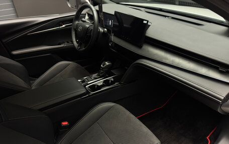 Toyota Camry, 2024 год, 4 650 000 рублей, 18 фотография