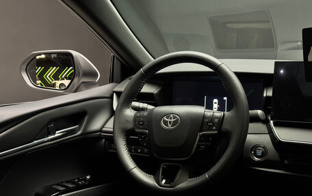 Toyota Camry, 2024 год, 4 650 000 рублей, 17 фотография