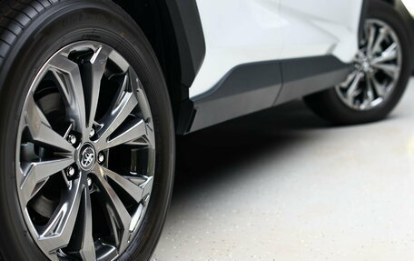 Toyota RAV4, 2025 год, 4 440 000 рублей, 8 фотография