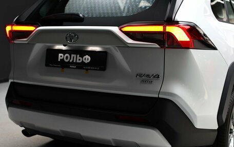 Toyota RAV4, 2025 год, 4 440 000 рублей, 13 фотография