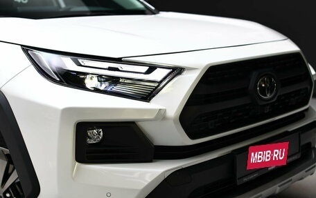 Toyota RAV4, 2025 год, 4 440 000 рублей, 10 фотография