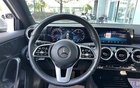 Mercedes-Benz A-Класс, 2022 год, 2 200 000 рублей, 5 фотография