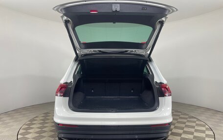 Volkswagen Tiguan II, 2018 год, 2 256 000 рублей, 9 фотография