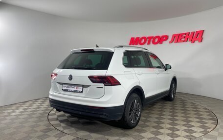 Volkswagen Tiguan II, 2018 год, 2 256 000 рублей, 4 фотография