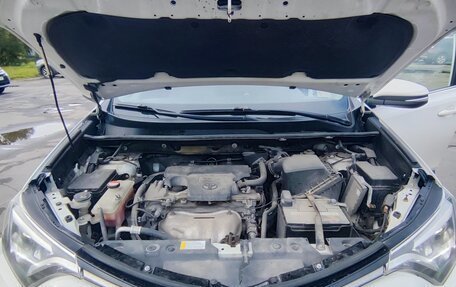 Toyota RAV4, 2015 год, 2 330 000 рублей, 17 фотография