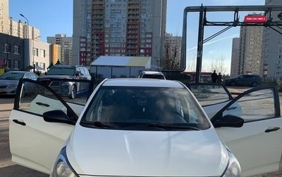 Hyundai Solaris II рестайлинг, 2012 год, 950 000 рублей, 1 фотография