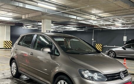 Volkswagen Golf Plus II, 2012 год, 800 000 рублей, 4 фотография